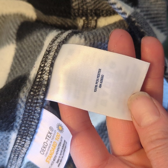 Land's End Black/White Plaid Quarter Zip Fleece Pullover - Picture 4 of 4